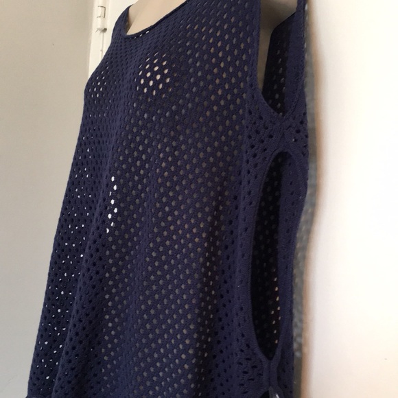 Michael Stars cold shoulder sweater w/Fringe - Picture 2 of 6